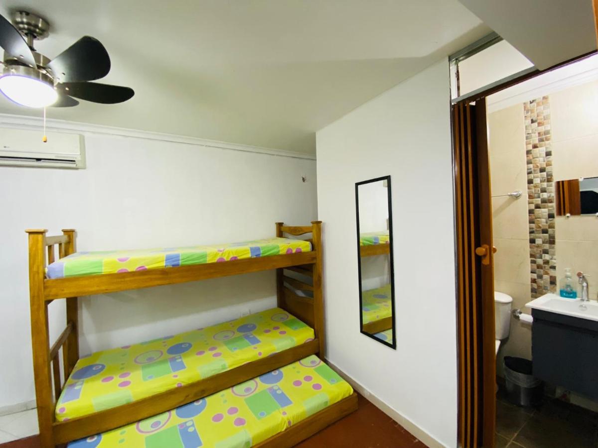 Casa Feliz Hostal Σάντα Μάρτα Εξωτερικό φωτογραφία